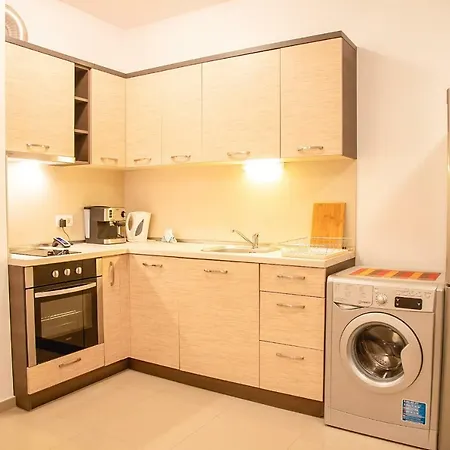 Sunset Vibes In - Breathtaking Views And Pool - By Flаt Manаger 아파트 *