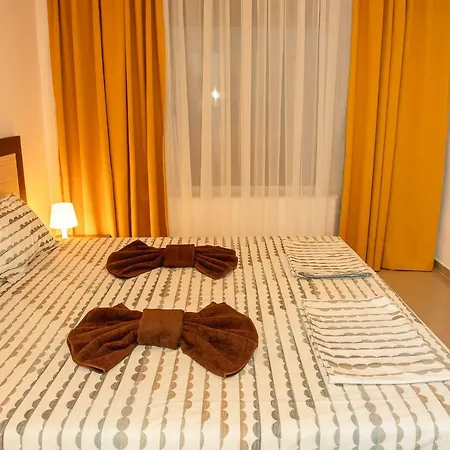 Sunset Vibes In - Breathtaking Views And Pool - By Flаt Manаger * 아라피야