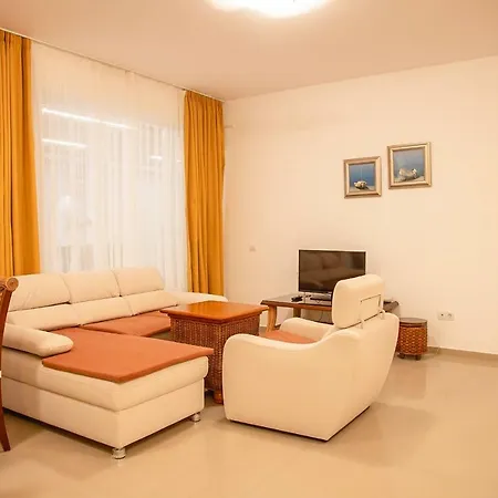 Sunset Vibes In - Breathtaking Views And Pool - By Flаt Manаger 아파트 아라피야