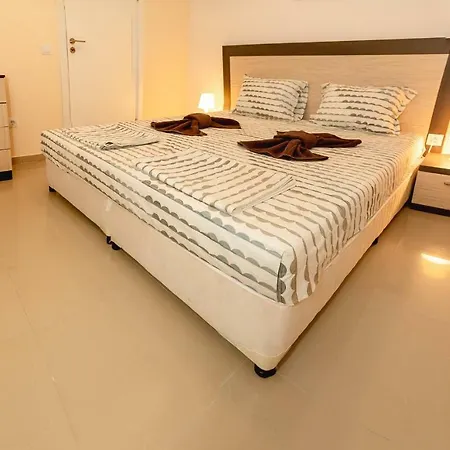 Sunset Vibes In - Breathtaking Views And Pool - By Flаt Manаger 아파트 *