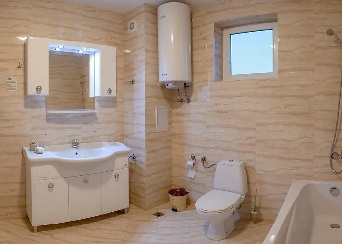 Апартамент Sunset Vibes In - Breathtaking Views And Pool - By Flаt Manаger Арапя