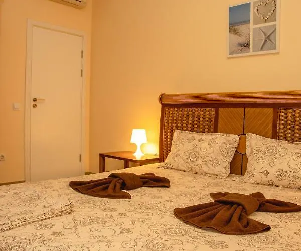 Sunset Vibes In - Breathtaking Views And Pool - By Flаt Manаger Апартамент