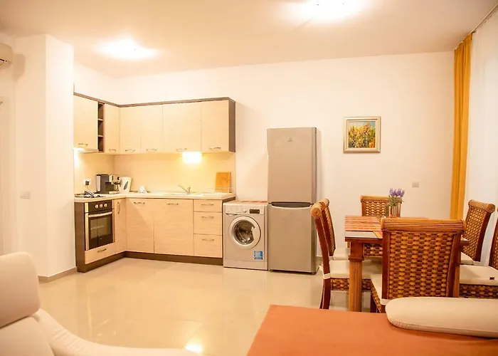 Sunset Vibes In - Breathtaking Views And Pool - By Flаt Manаger Апартамент *